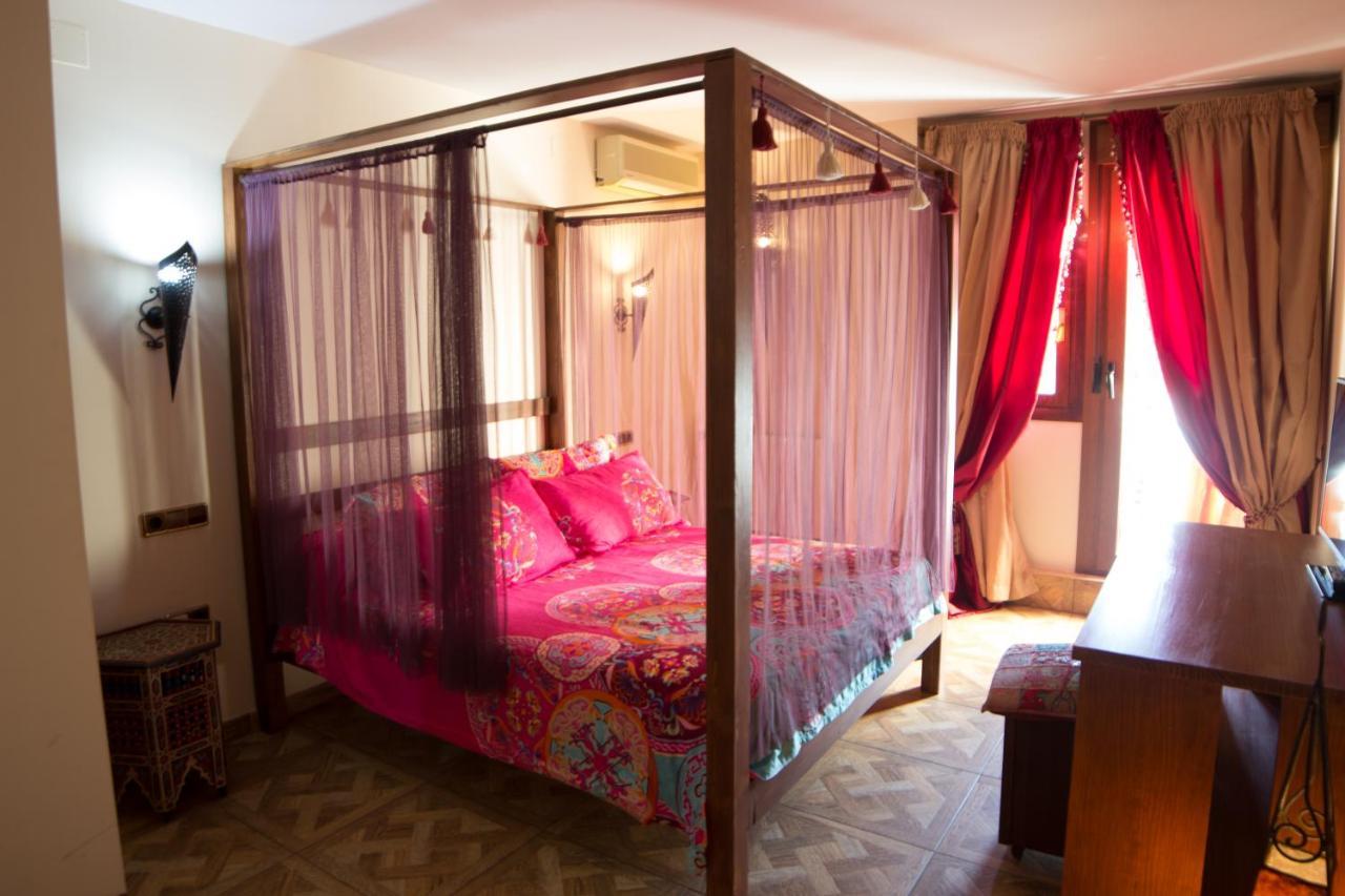 Hostal Mont Royal Alicante Kültér fotó