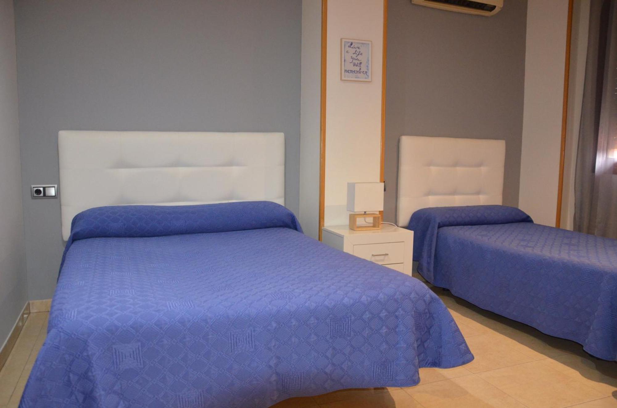 Hostal Mont Royal Alicante Kültér fotó
