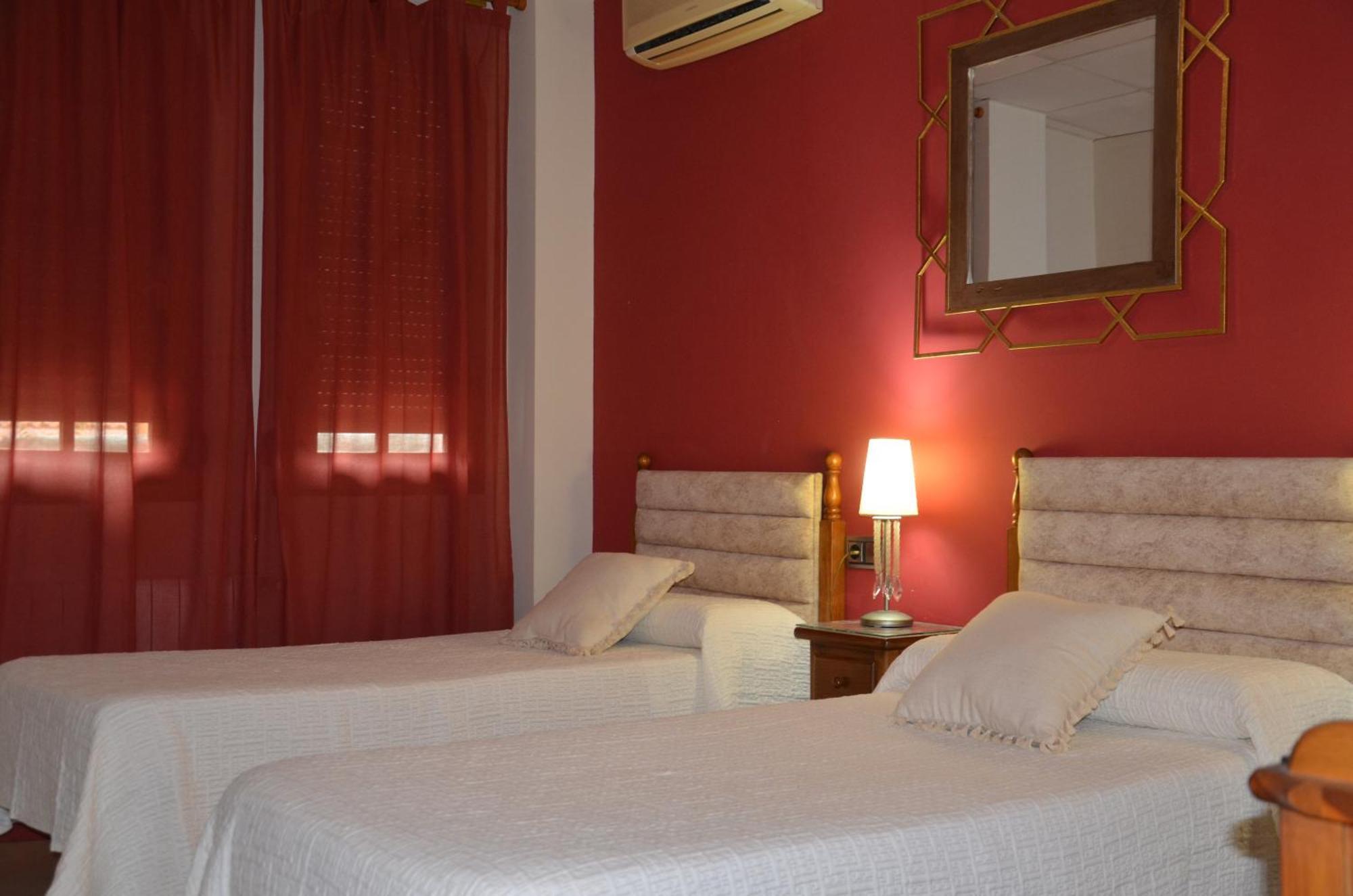 Hostal Mont Royal Alicante Kültér fotó