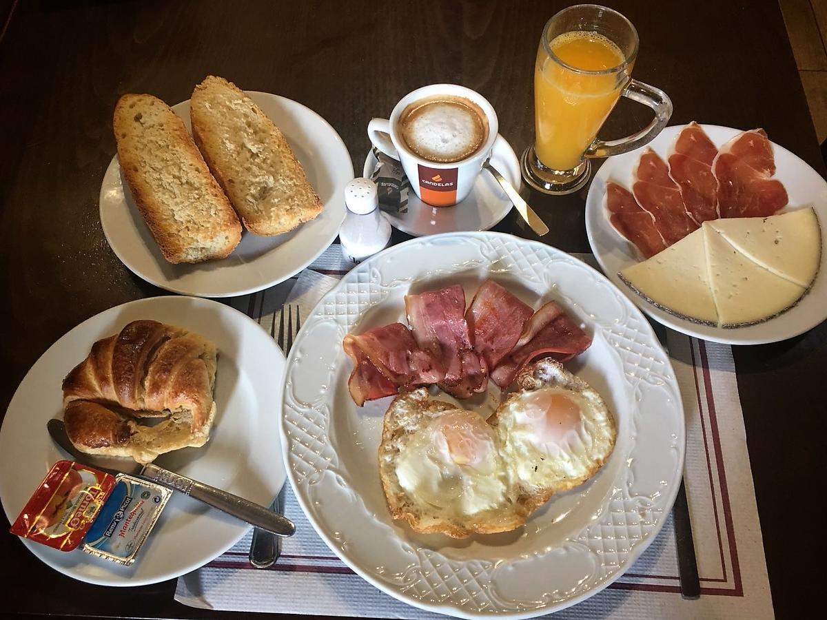 Hostal Mont Royal Alicante Kültér fotó