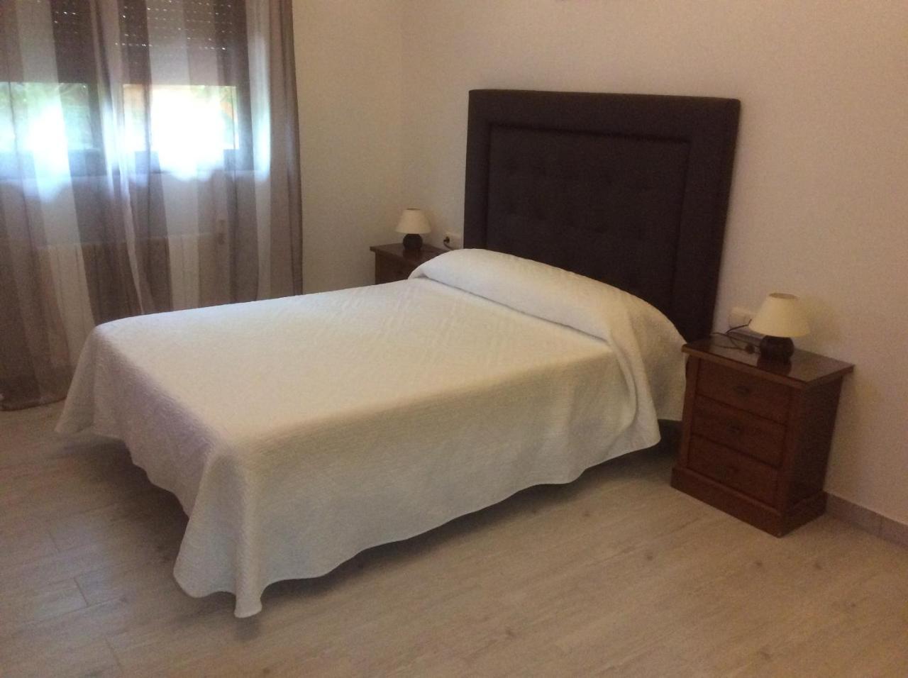 Hostal Mont Royal Alicante Kültér fotó